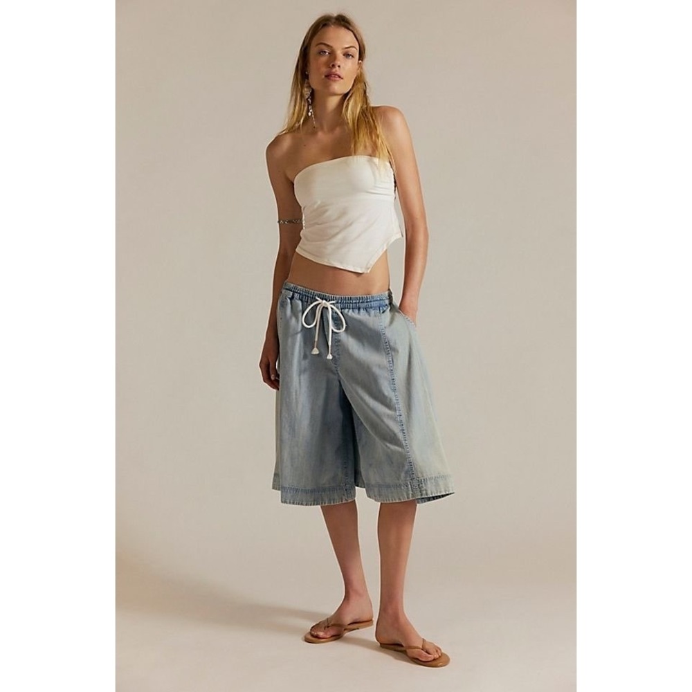 We The Free Distant Lover Culotte Jeans Light Wash Blue Wide Leg Denim Large